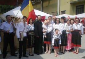 Participarea la a V-a ediÅ£ie a sărbătorii popoarelor a Parohiei din Milano Nord-Monza Italia
