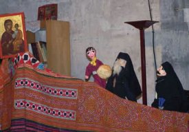 Teatru de marionete în parohia Sfânta Parascheva ÅŸi sfânta Genoveva