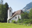 Kirche St. Luzisteig mit Guscha im Hintergrund